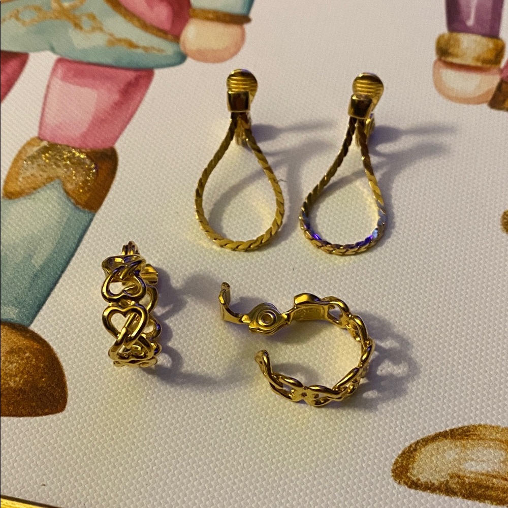 Vintage Monet Heart Infinity Hoops & Gold Tone Flat Chain Loop Clip On Earrings
